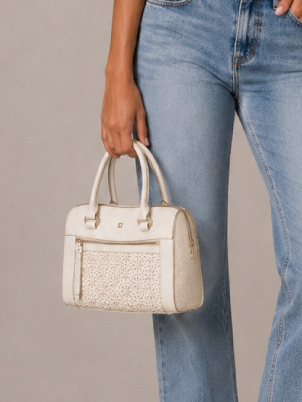 Kate Spade Perri Lane Mini Romy Stachel in Cream